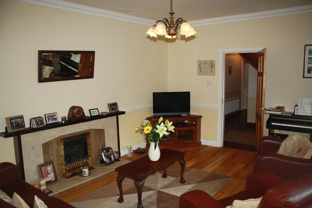 Palmgrove Bed & Breakfast 리스토웰 외부 사진